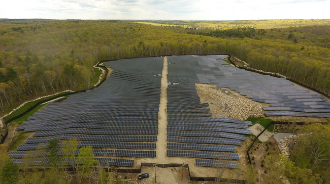 SolarEdge Community Solar installation in Rhode Island.