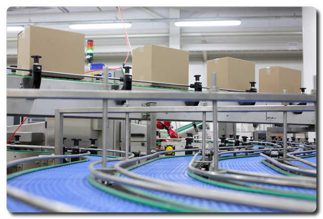 Streamlining order delivery is an effective way to meet customer demand. To achieve this, distribution centres rely on large scale automation and operate custom high-speed picking/dispensing systems.